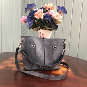 Steve Madden shoulder & crossbow bag